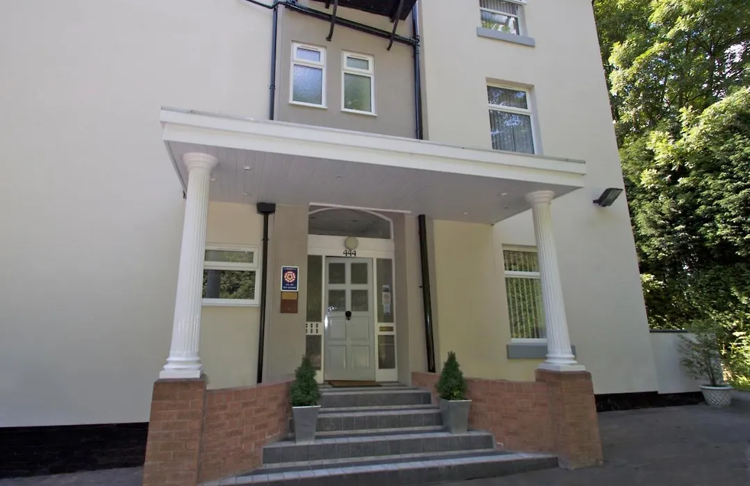 La Suisse Serviced Apartments-1